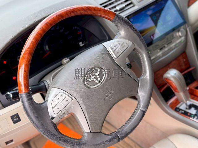 摸門解鎖 抬頭顥示器 定速巡航 安卓機 carplay 米色內裝  電動天窗  第12張相片