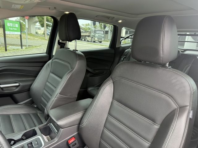 360環景，IKEY，盲點，腳踢尾門，全景天窗  第4張相片