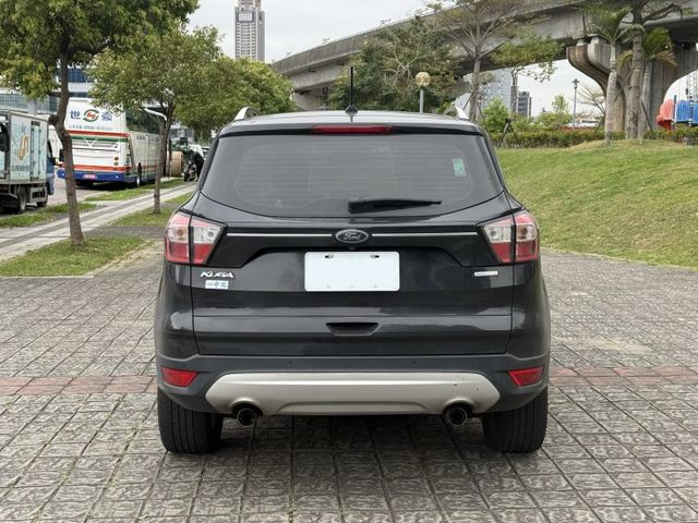 360環景，IKEY，盲點，腳踢尾門，全景天窗  第8張相片