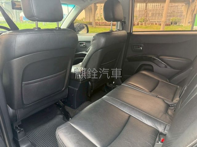 OUTLANDER  第4張相片