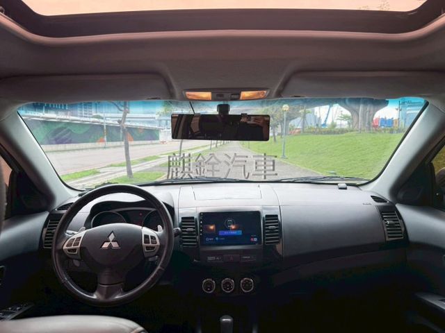 OUTLANDER  第5張相片