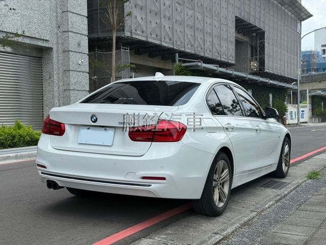 一手車 5AS IKEY 摸門 盲點 M版方向盤 車道偏移 雙電動椅  第6張相片