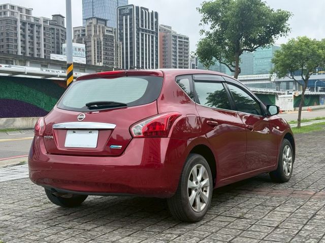 Ikey，倒車顯影，恆溫空調  第8張相片