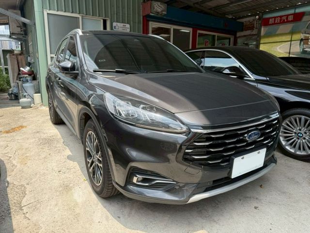 一手車/全景天窗/盲點偵測/ACC跟車/腳踢尾門  第1張相片