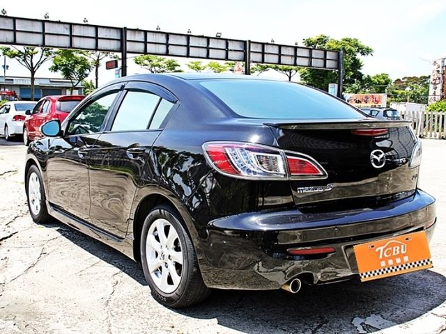 Mazda Mazda3  第3張相片