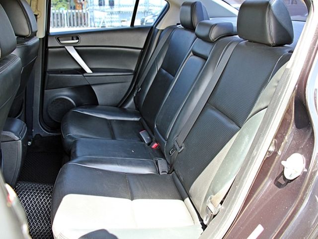 Mazda Mazda3  第9張相片