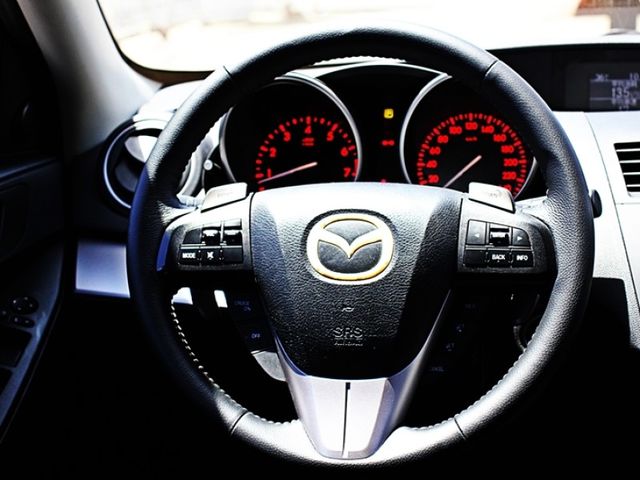Mazda Mazda3  第12張相片
