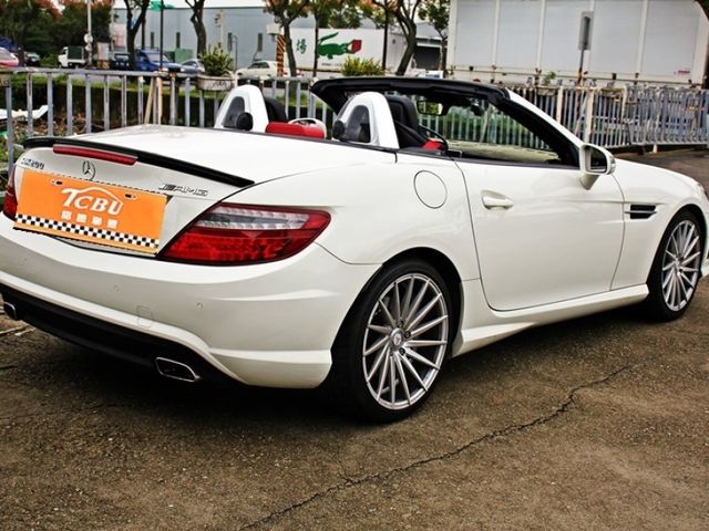 Mercedes-Benz/賓士 SLK-CLASS  第1張相片
