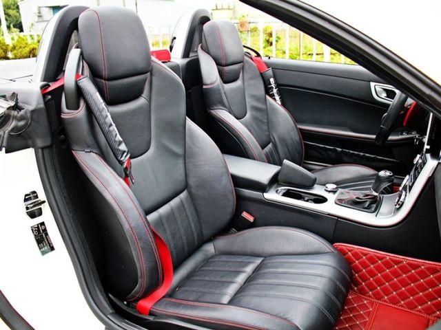 Mercedes-Benz/賓士 SLK-CLASS  第11張相片
