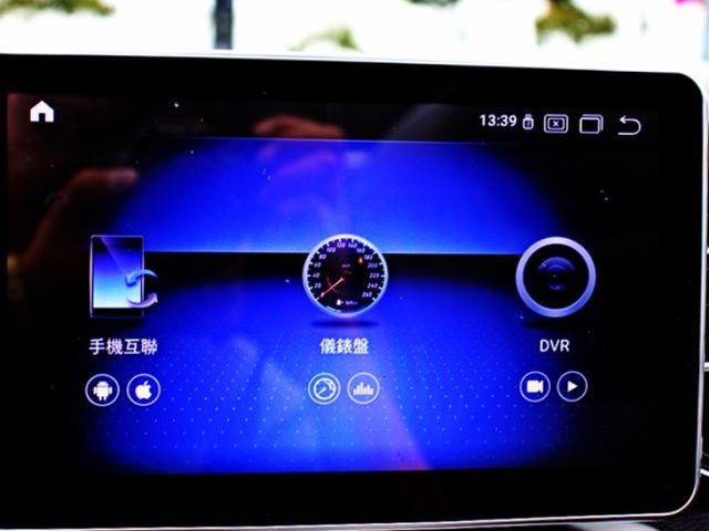 Mercedes-Benz/賓士 SLK-CLASS  第16張相片