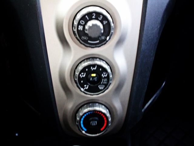 Toyota Yaris  第18張相片