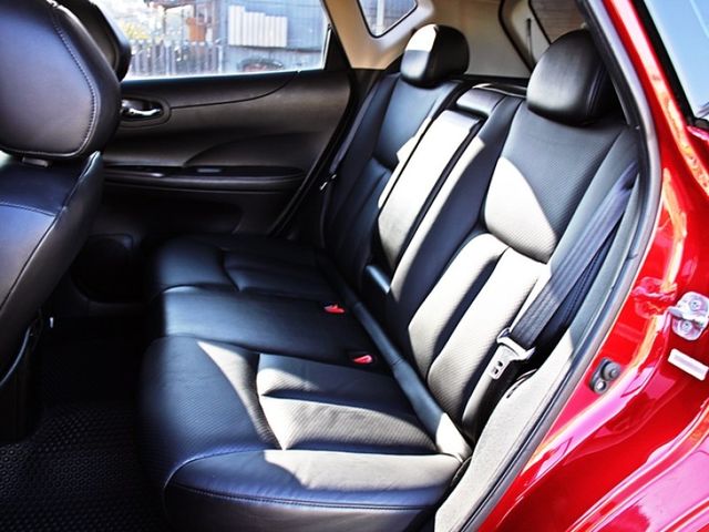 Nissan Tiida  第9張相片