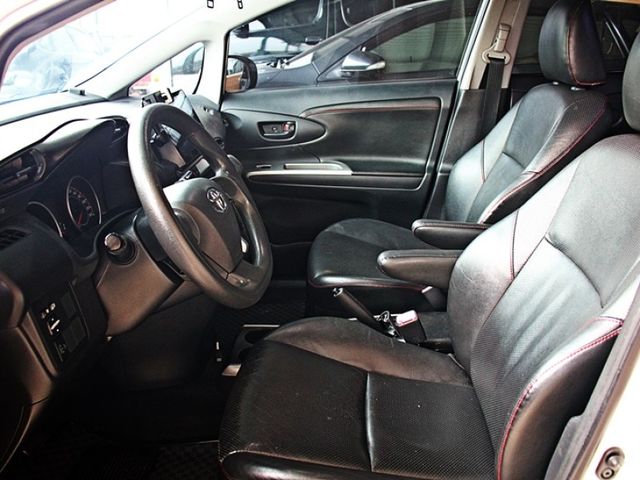 Toyota Wish  第6張相片