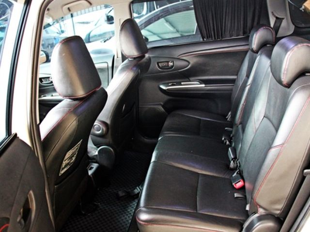 Toyota Wish  第8張相片