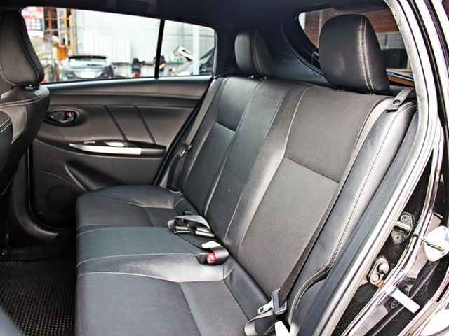 Toyota Yaris  第8張相片
