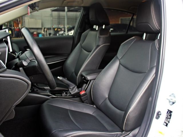 Toyota ALTIS  第5張相片