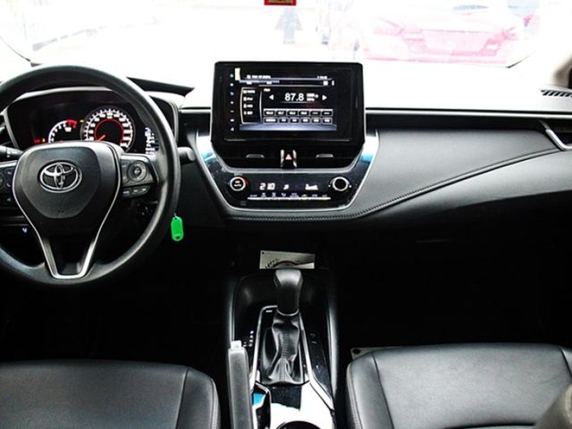 Toyota ALTIS  第10張相片