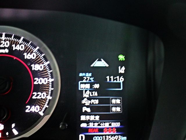 Toyota ALTIS  第14張相片