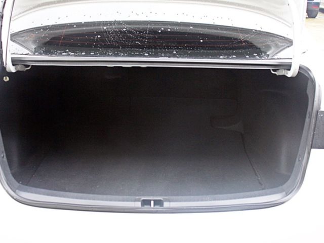 Toyota ALTIS  第18張相片