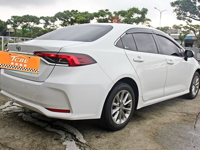 Toyota ALTIS  第19張相片