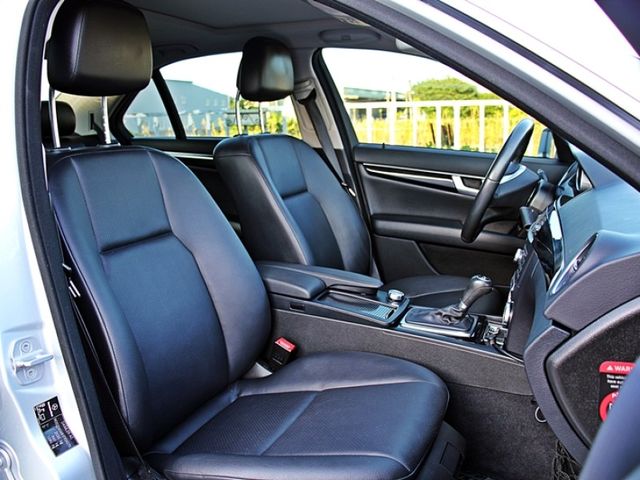 Mercedes-Benz/賓士 C200  第7張相片