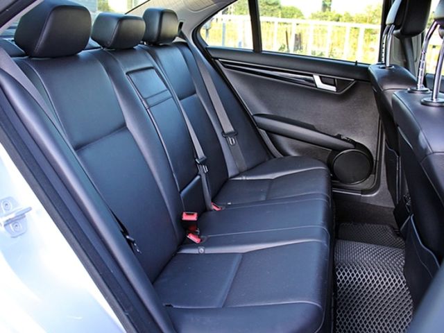 Mercedes-Benz/賓士 C200  第9張相片