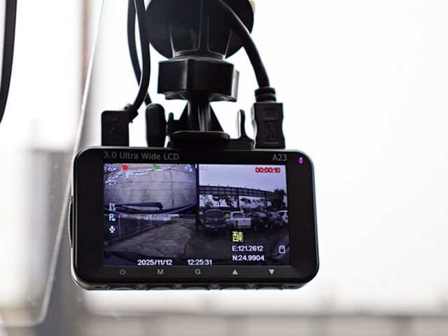 Toyota SIENTA  第17張相片