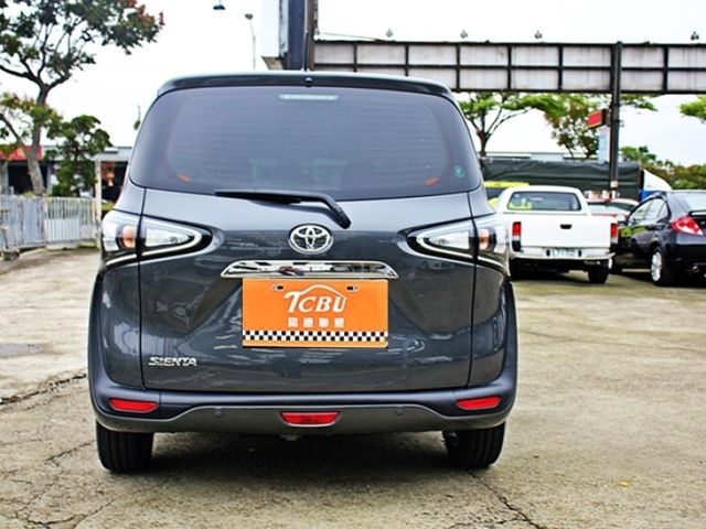 Toyota SIENTA  第22張相片