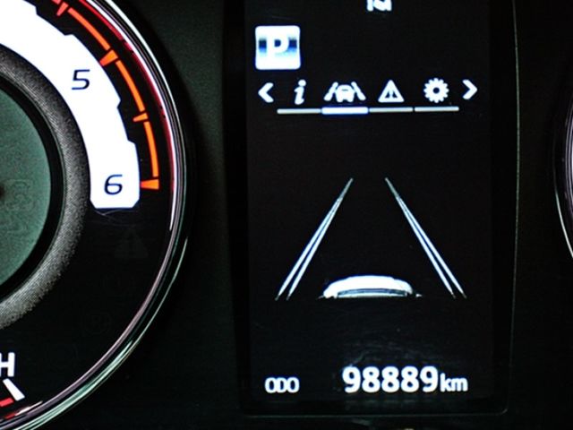 Toyota Hilux  第9張相片