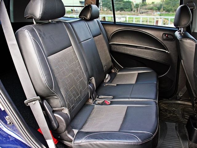 Mitsubishi Zinger  第12張相片