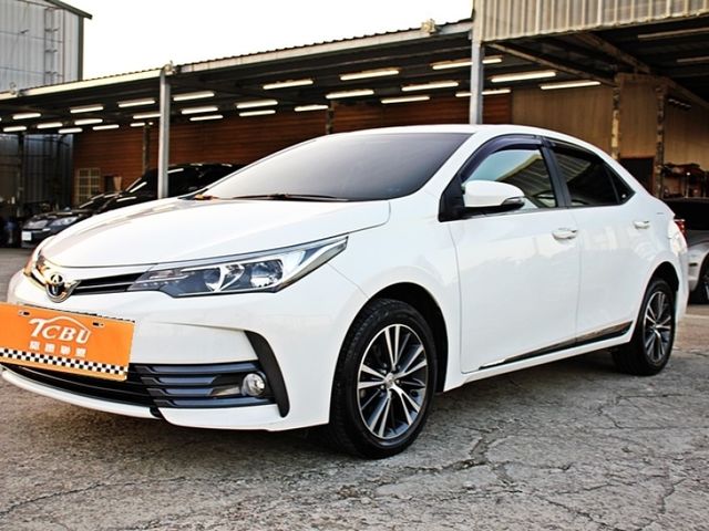 Toyota ALTIS  第4張相片