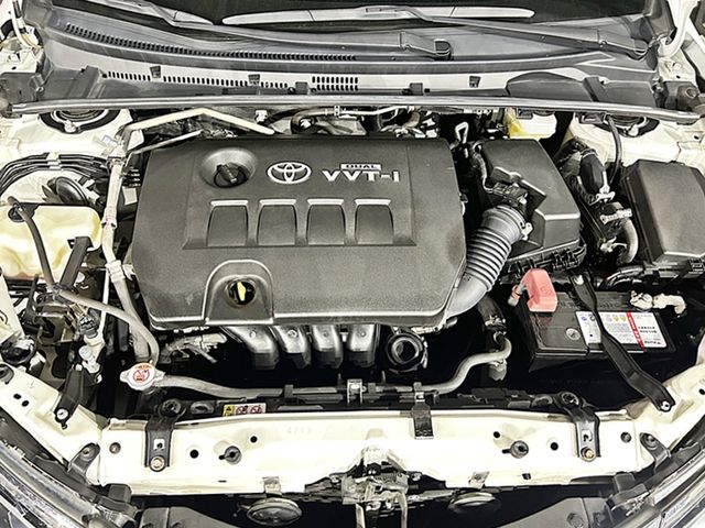 Toyota ALTIS  第7張相片
