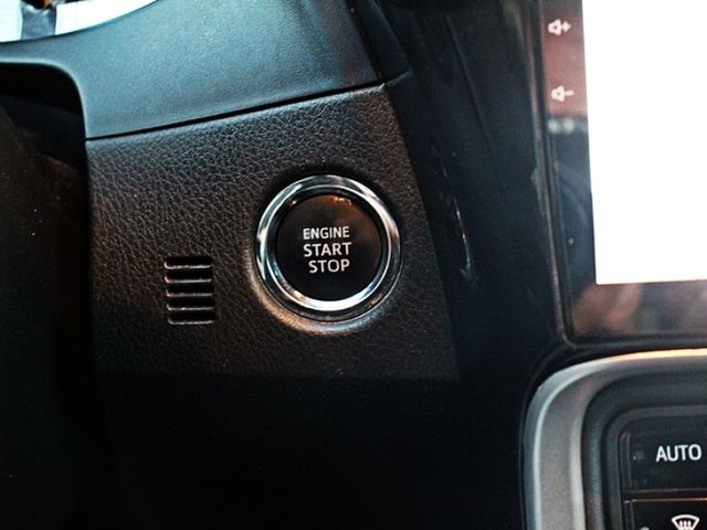 Toyota ALTIS  第19張相片