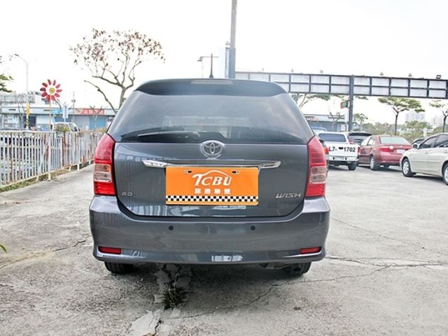 Toyota Wish  第2張相片