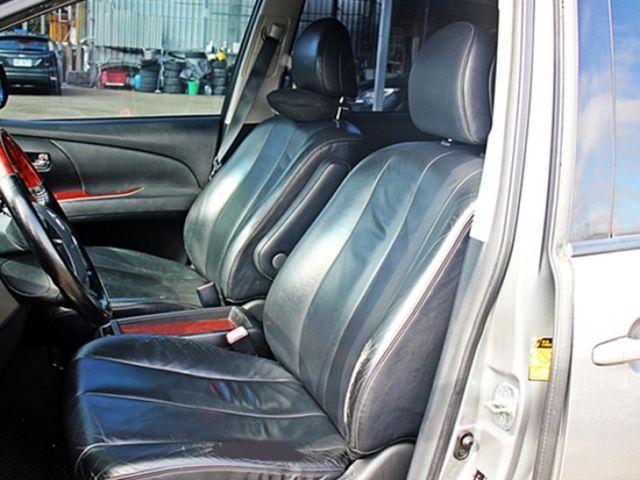 Toyota Previa  第9張相片