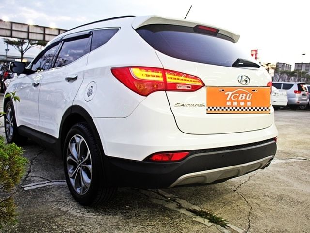 Hyundai Santa Fe  第2張相片