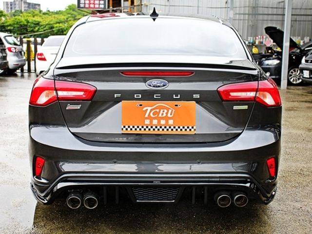 超帥絕版美車 美女闆娘一手車原廠保養無煙車 Boss音響 電動椅 自動輔助駕駛 車道徧移 I-Key 互聯網影音系統 盲點偵測 抬頭顯示器 防滑系統 霧燈 鋁圈  前後雷達內外氣氛超美 全車檢查整備完成無漏油待修???? 全額貸款低利分期輕鬆入主 SAVE認證美車 車況超優  歡迎來店賞車試乘  第2張相片