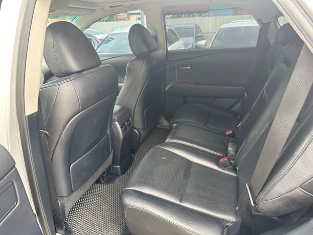 Lexus RX  第11張相片