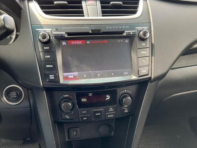 Suzuki SWIFT  第13張相片