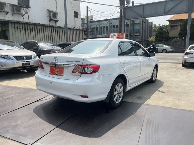 Toyota ALTIS  第7張相片