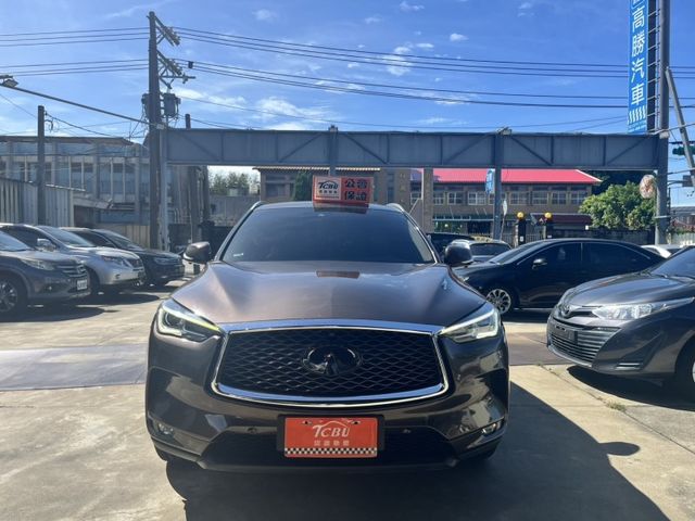 Infiniti QX50  第9張相片