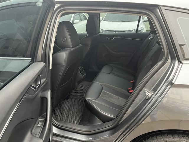 Skoda Scala  第11張相片