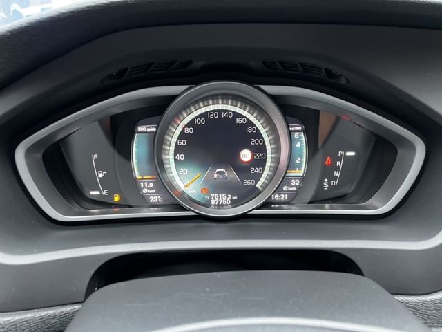 Volvo V40  第9張相片