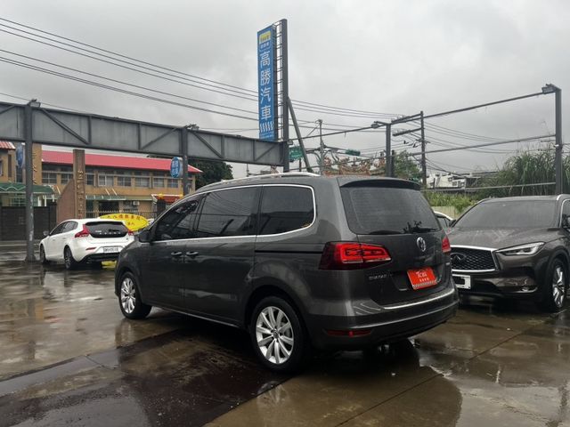 Volkswagen 福斯 Sharan  第2張相片