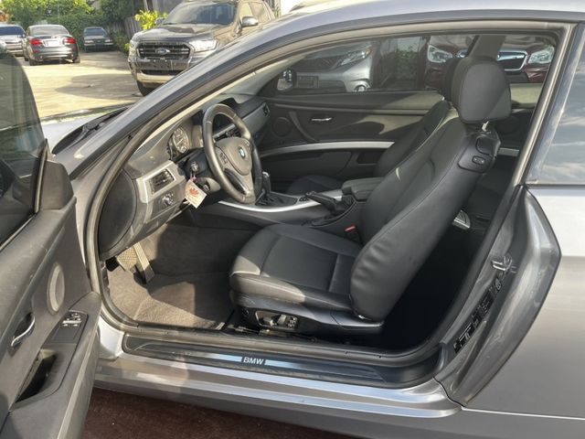 BMW/ 寶馬 320i  第8張相片