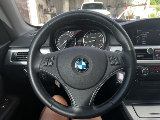 BMW/ 寶馬 320i  第12張相片