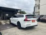 2022 VOLVO V60 B4 Momentum  第2張縮圖