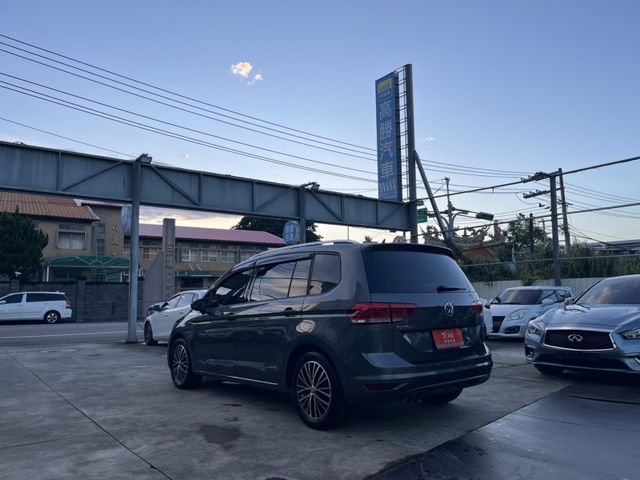 Volkswagen 福斯 Touran  第2張相片
