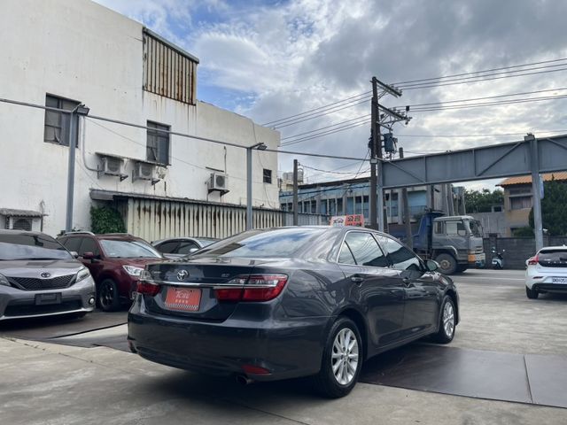 2016 TOYOTA CAMRY 僅跑9萬  第4張相片
