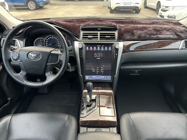 2016 TOYOTA CAMRY 僅跑9萬  第8張相片